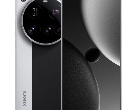 experts-called-the-best-flagship-smartphones-2025,-which-in-the-usa-cannot-be-bought