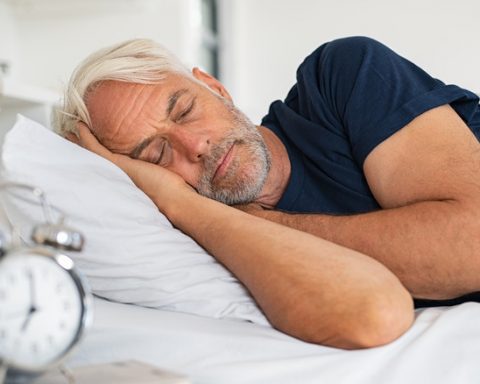 Крепкий-сон-и-не-только:-эти-вещи-после-50-лет-продлят-вам-жизнь