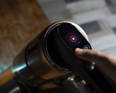 is-it-worth-overpaying-for-self-cleaning-in-a-vertical-vacuum-cleaner?