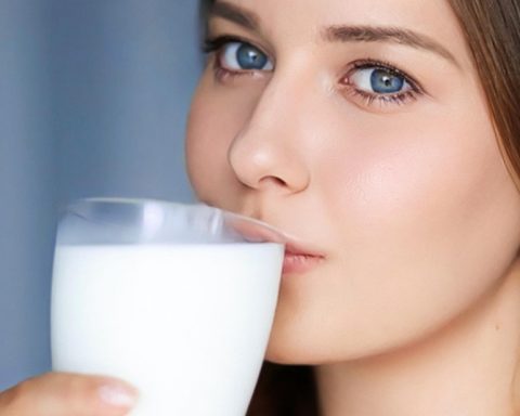 Аллергия-и-не-только:-названы-побочные-эффекты-безлактозного-молока