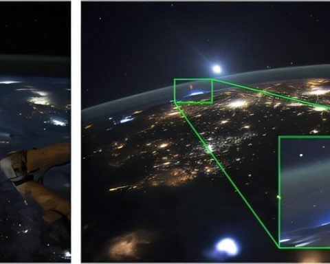 Астронавт-с МКС-снял-редчайший-«гигантский-джет»-в десятки-километров