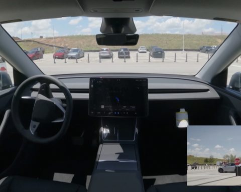 tesla-began-to-recruit-drivers-for-robots-in-new-york,-not-receiving-permission