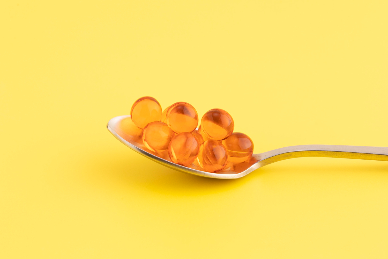 vladimir-putin-visited-the-unique-production-of-omega-3-capsules-in-magadan