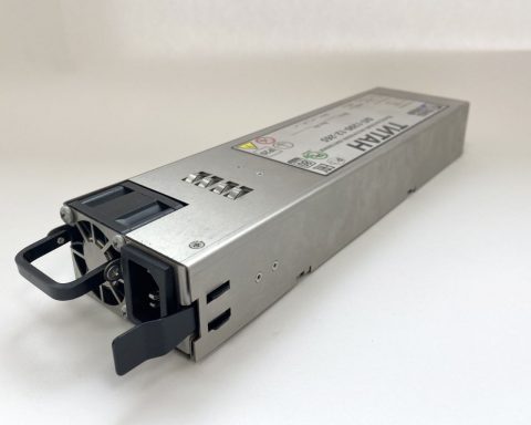 rostec-experienced-the-first-russian-compact-power-source-for-servers