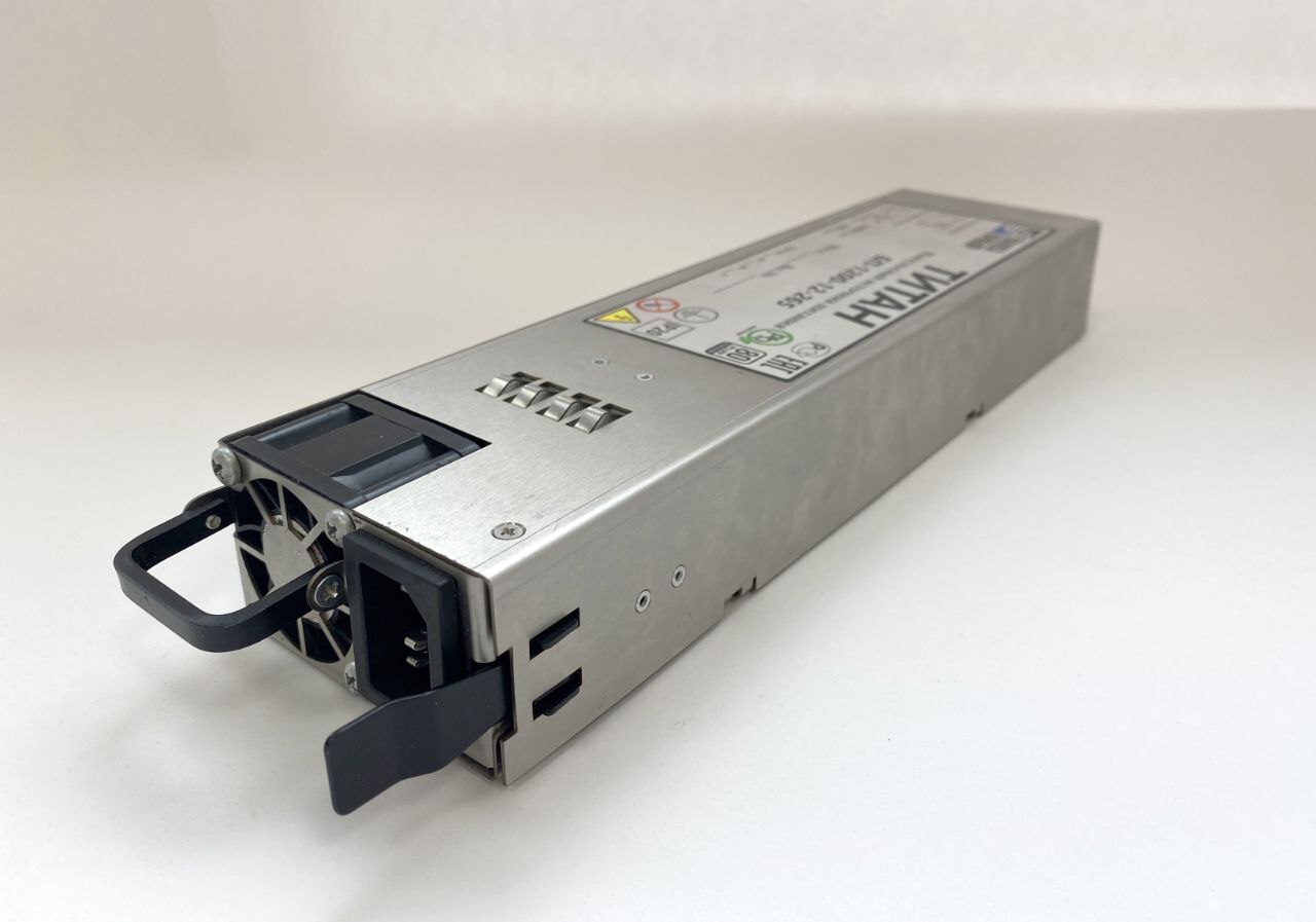 rostec-experienced-the-first-russian-compact-power-source-for-servers