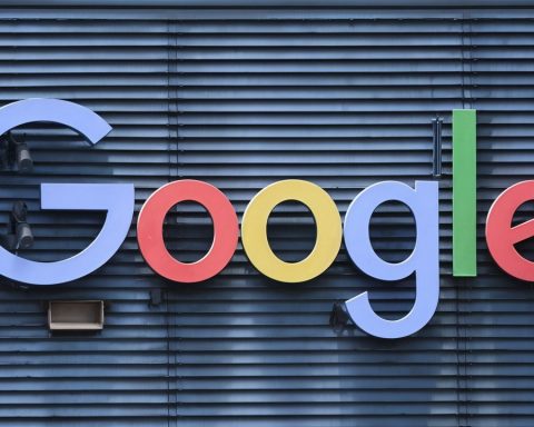 google-упростит-доступ-разработчиков-к альтернативным-каналам-продаж-в ЕС