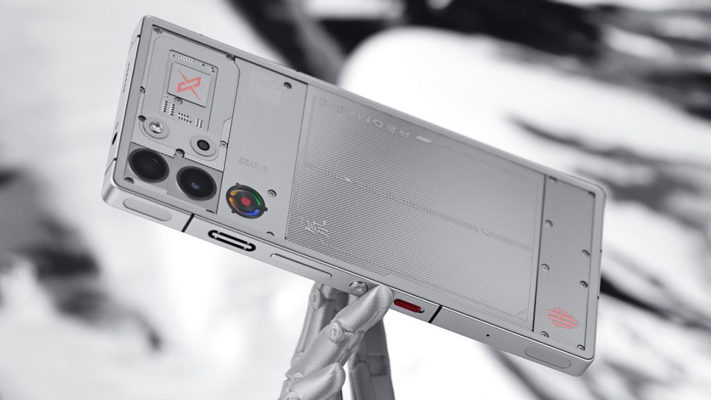 red-magic-11-will-be-the-first-smartphone-with-a-fan-and-ip68-protection