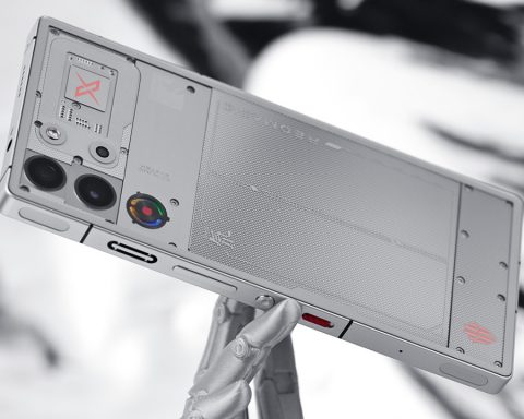 red-magic-11-will-be-the-first-smartphone-with-a-fan-and-ip68-protection