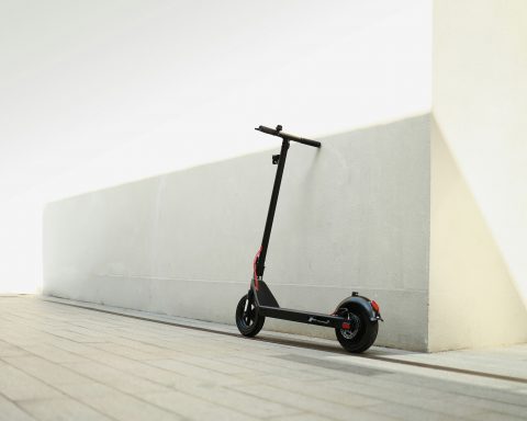 В России-предложили-запретить-прокат-электросамокатов