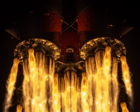 «Роскосмос»-отправил-в космос-биоспутник-с мышами,-мухами-и растениями