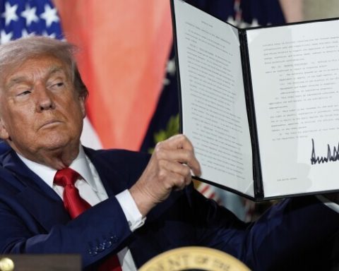 in-the-united-states,-technohigants-intend-to-challenge-the-authorities-to-regulate-ai