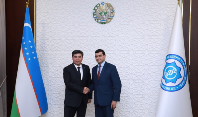 Туркменистан-и-Узбекистан-развивают-сотрудничество-в-медицине