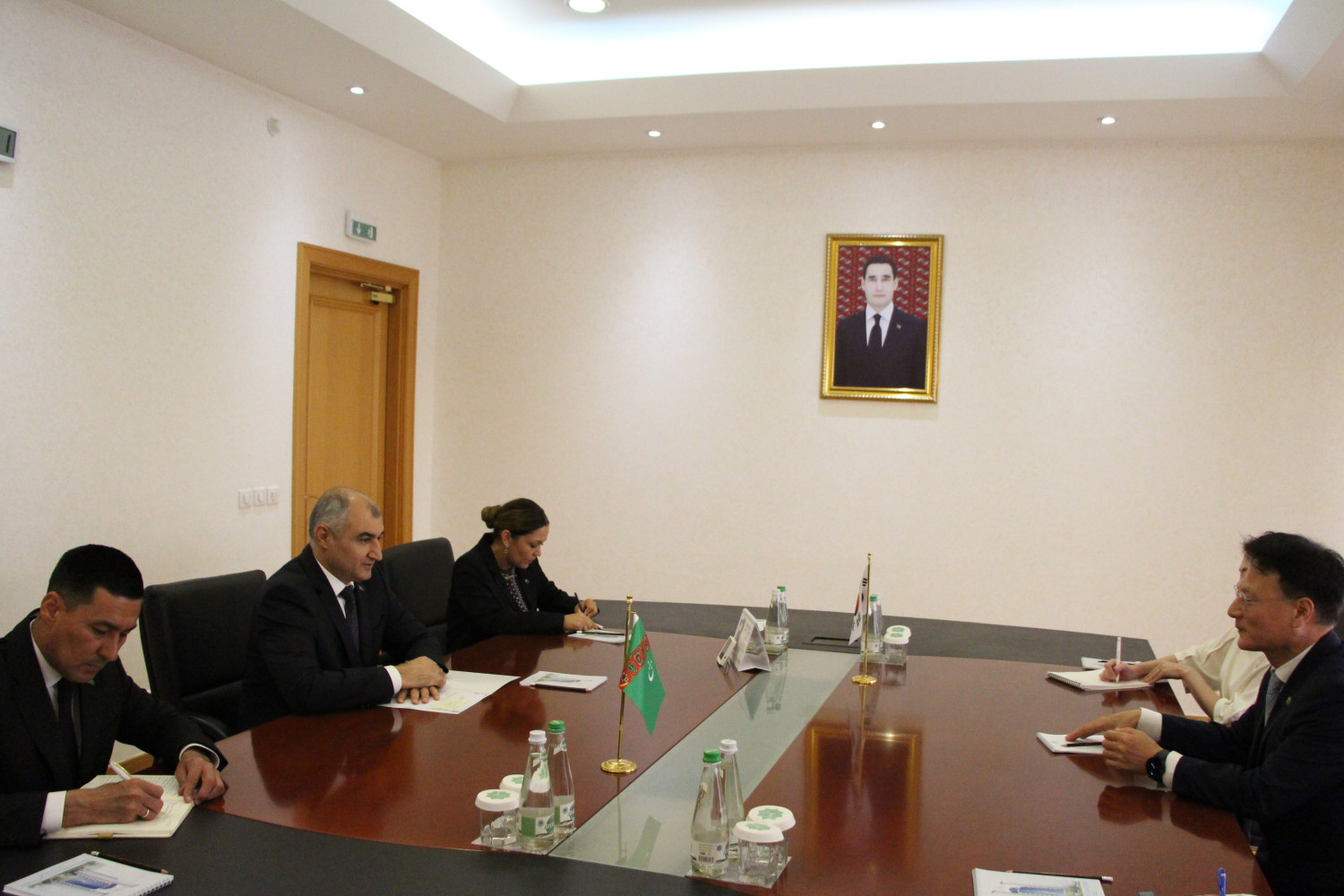 ambassador-of-the-republic-of-korea-completes-his-diplomatic-mission-in-turkmenistan