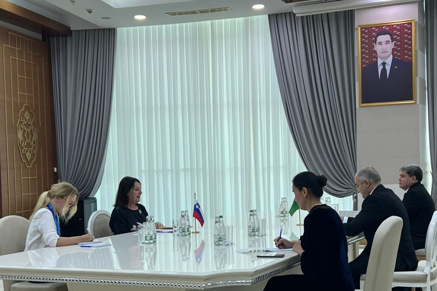 key-aspects-of-turkmen-slovenian-relations-discussed