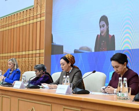 forum-of-women-leaders-was-held-in-the-margins-of-the-third-un-conference