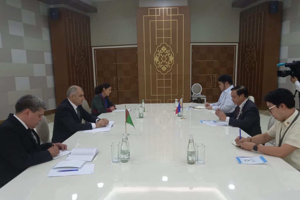 meeting-of-the-deputy-foreign-ministers-of-turkmenistan-and-the-republic-of-the-philippines