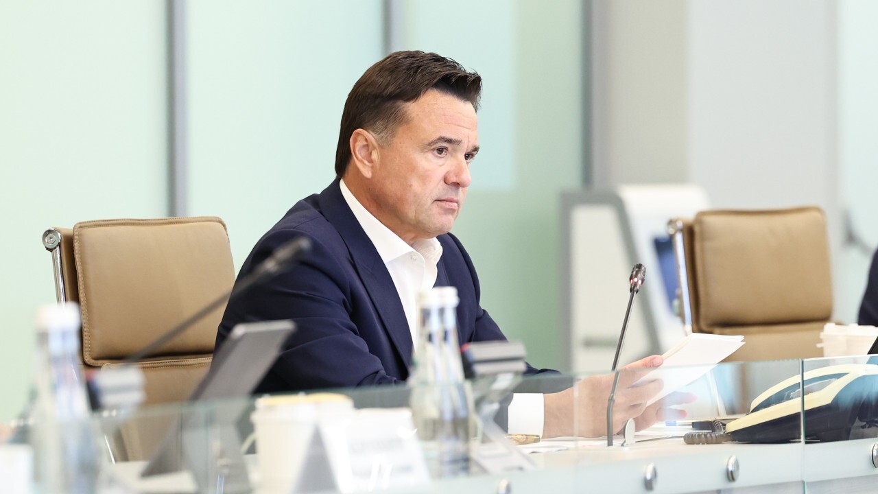 461-тысяча-часов-сэкономлена:-как ИИ-меняет-госуслуги-Подмосковья