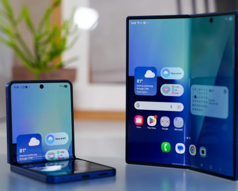 samsung-made-fun-of-apple-again-–-for-the-lack-of-a-folding-model-and-competitive-ai