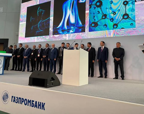 Делегация-Туркменистана-участвует-в-нефтегазохимическом-форуме-в-Казани