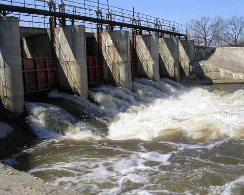 Астраханская-область-построит-пять-гидротехнических-сооружений-для-водоснабжения