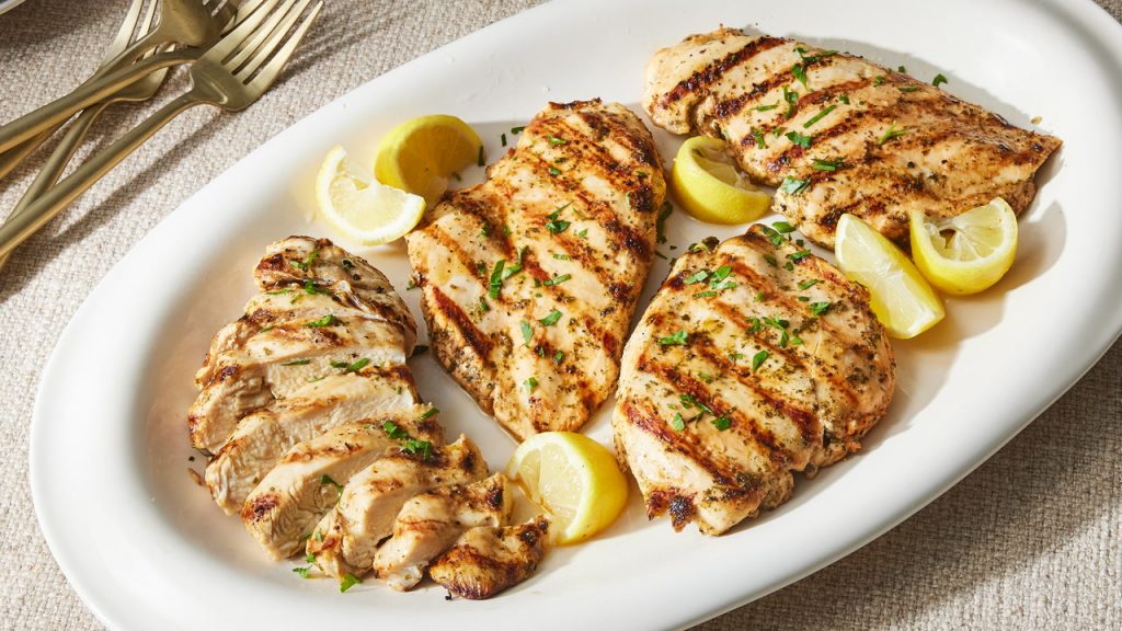 chicken-breast-and-not-only:-these-high-white-products-will-help-you-build-muscles