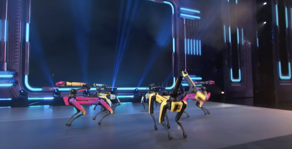 boston-dynamics-robops-danced-on-talents-show