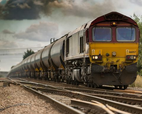 the-future-russian-high-speed-train-will-be-controlled-by-ai