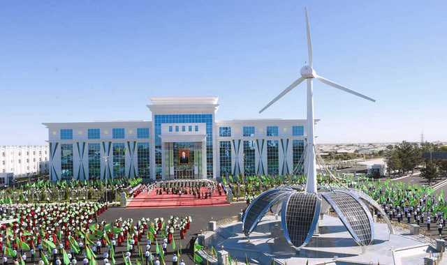 В-Государственном-энергетическом-институте-Туркменистана-открыли-новые-объекты