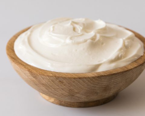 fat-greek-yogurt-was-called-the-best-dairy-product-for-weight-loss
