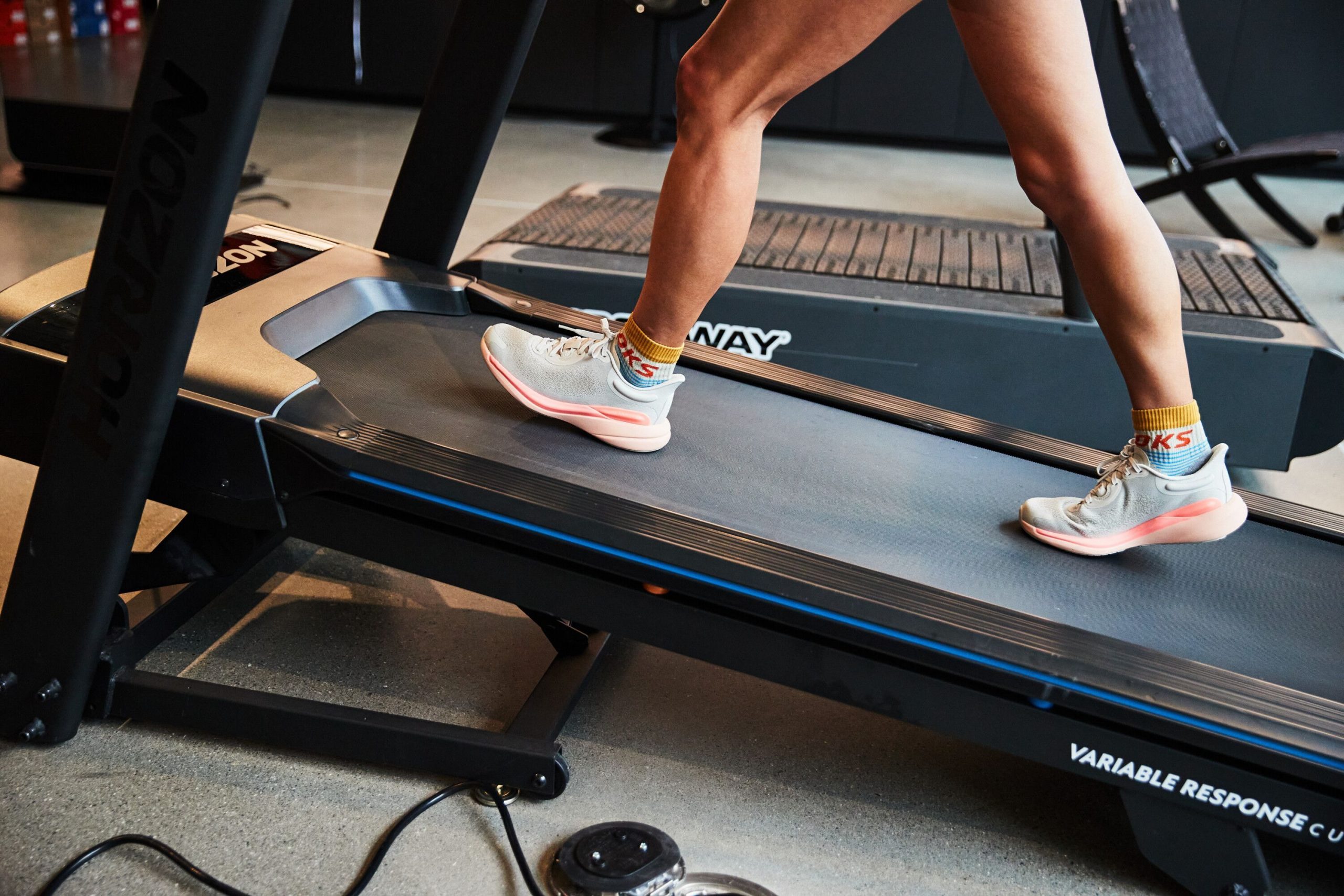 running-will-help-you-lose-weight-faster-than-walking-on-an-inclined-surface