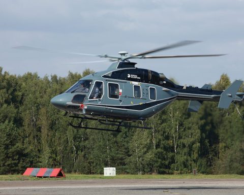 the-imported-helicopter-“ansat”-with-the-vk-650-v-engine-made-the-first-flight