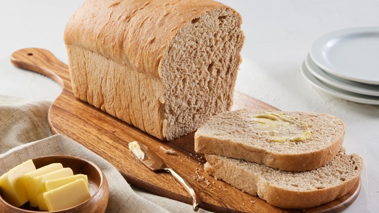 thinly-chopped-whole-grain-bread-will-help-you-lose-weight