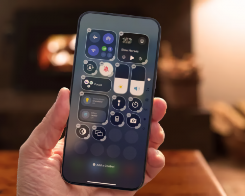 apple-все-же-выпустит-iphone-с-подэкранной-фронталкой,-но-лишь-в-2026-году