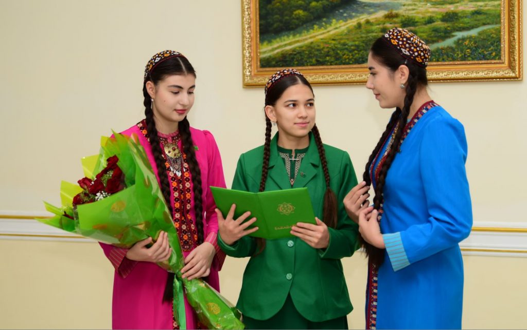 111 THE ASHGABAT TIMES