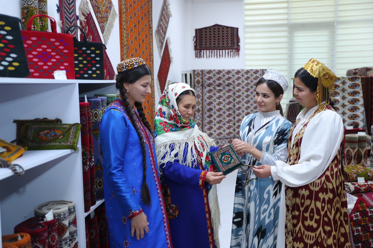 bas THE ASHGABAT TIMES