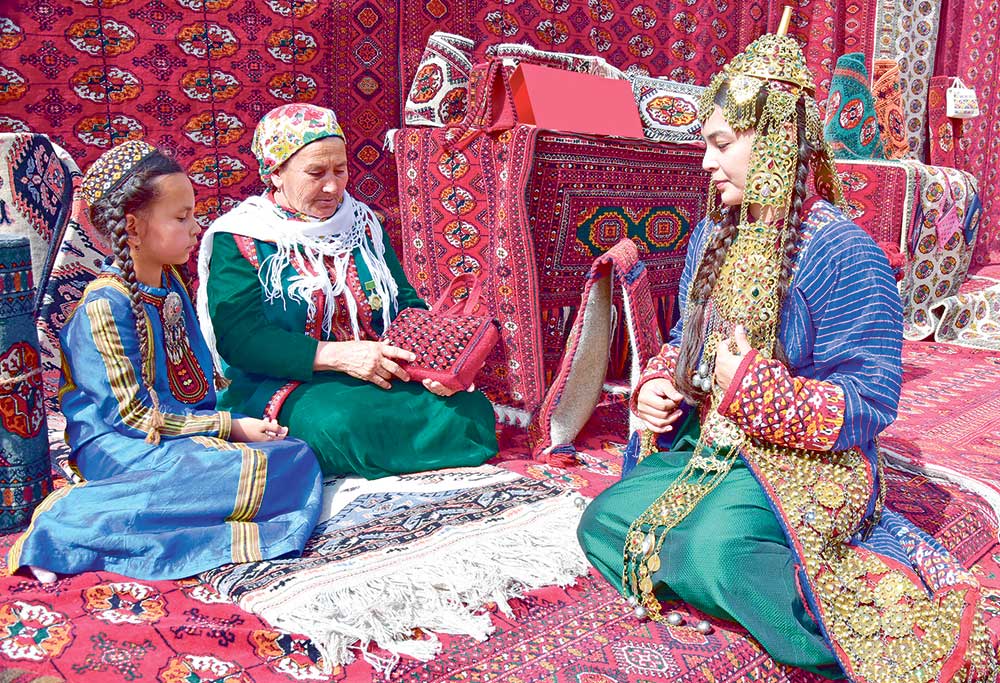 gyz edep terbiye THE ASHGABAT TIMES