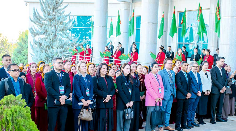 hngu THE ASHGABAT TIMES