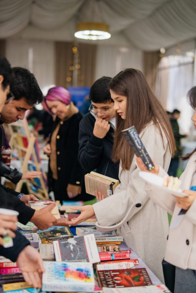 christmas book fair 2 THE ASHGABAT TIMES