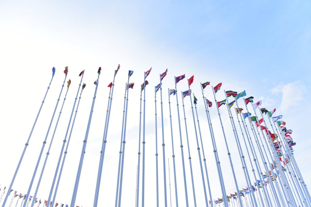 Türkmenistanyň Döwlet baýdagy we BMG-niň baýdagy belende galdyryldy 3 icc 7970 THE ASHGABAT TIMES