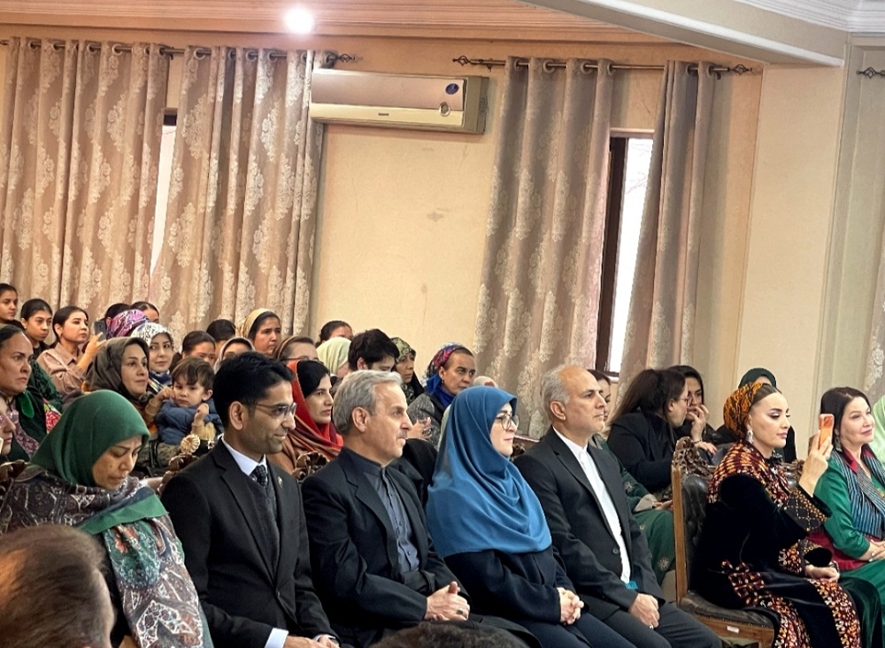 В культурном центре Посольства Исламской Республики Иран в Туркменистане состоялось торжественное мероприятие 3 img 20251209 232633 THE ASHGABAT TIMES