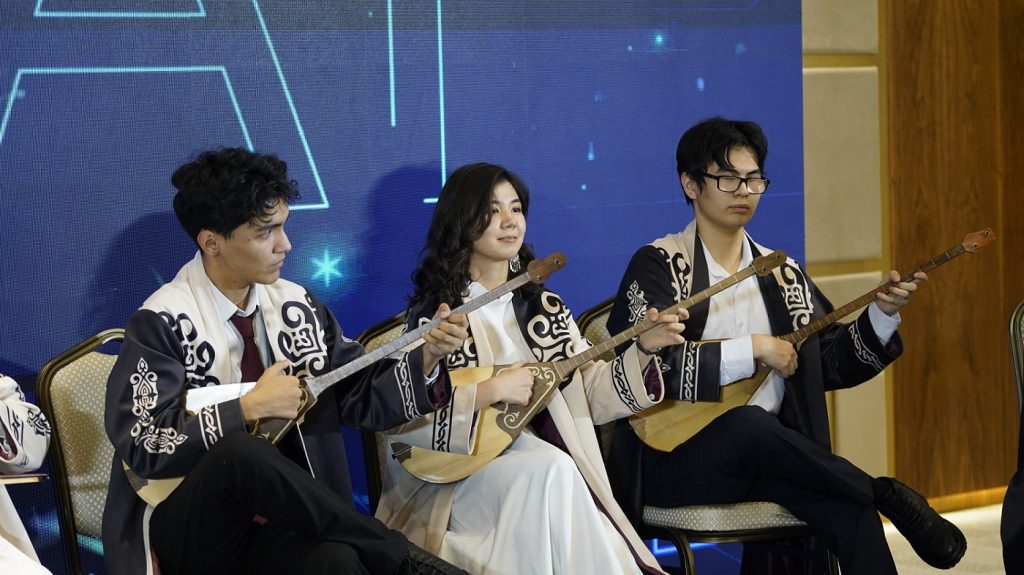 ina6387 resized THE ASHGABAT TIMES