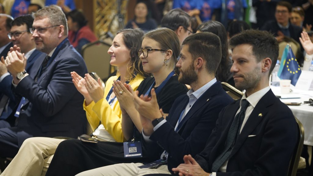 ina6395 resized THE ASHGABAT TIMES