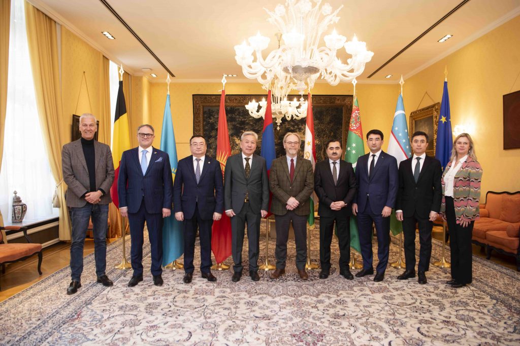 ambassadeurs van de Centraal-Aziatische landen en Mongolie