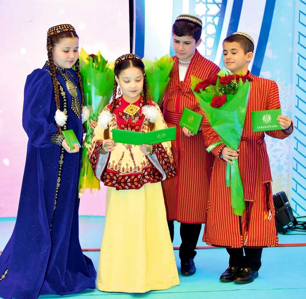 В столице состоялось награждение победителей детской премии имени Гулбаба 2 gulbaba 1 THE ASHGABAT TIMES